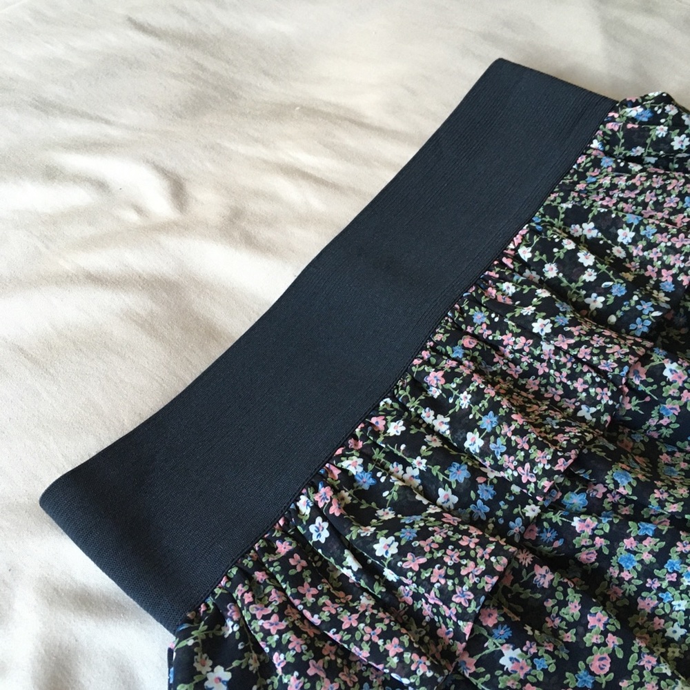 Floral Ruffle Skirt - Picture 6 of 8